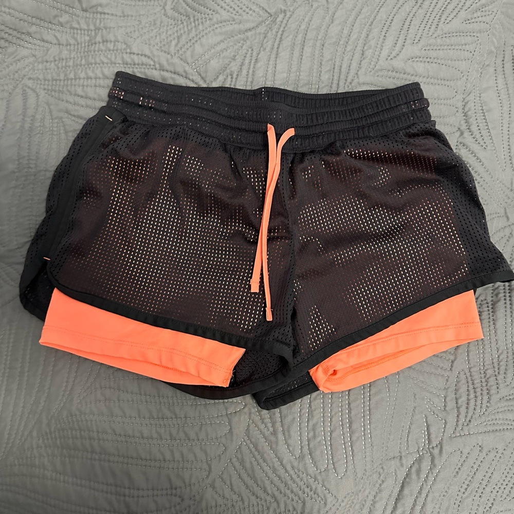 Double layer shorts